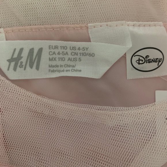 ⬇️Price⬇️ NWT H&M Disney Frozen Elsa Dress size 4-5 - Picture 5 of 6